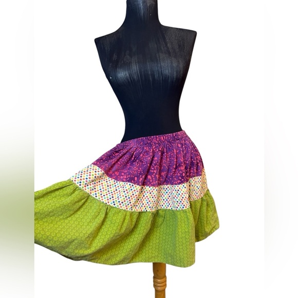 Multicolored Mini Bubble Skirt with Tiered Design for Casual Wear - Picture 5 of 10